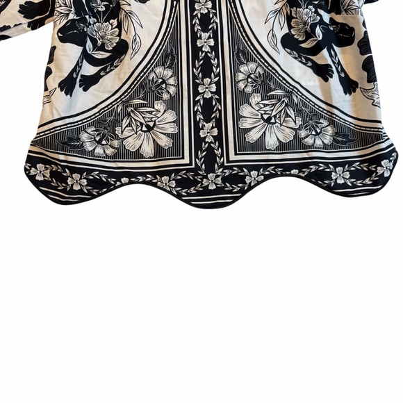 Farm Rio Leopard Floral Blouse | Black & White | Boat Neck | SMALL | NWT - Picture 4 of 12